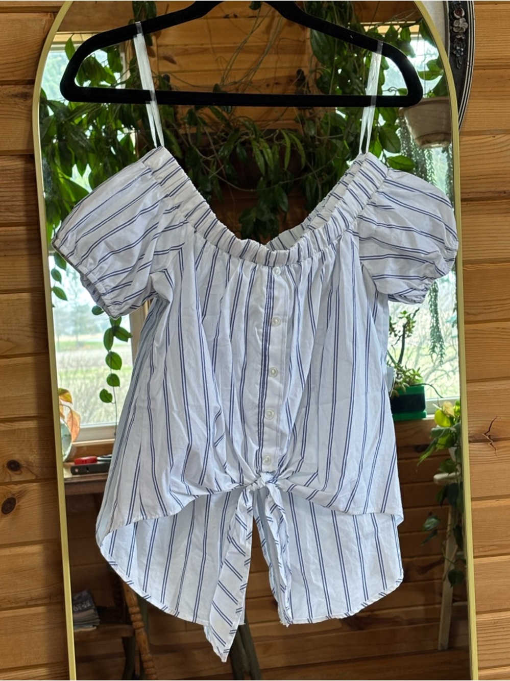 💋NWT Apricot Lane Off the Shoulder Top